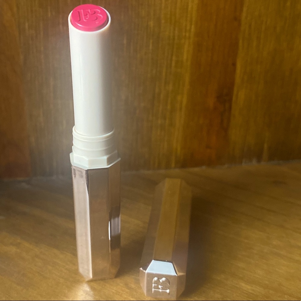 Fenty Beauty - Mattemoiselle Plush Matte Lipstick